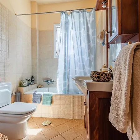 Dionisia, Relaxation With Jacuzzi Retreat