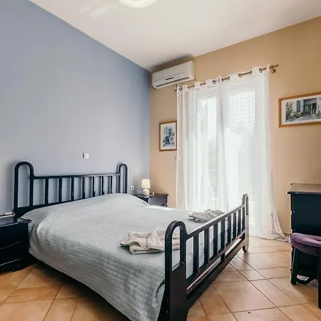 Вилла Dionisia, Relaxation With Jacuzzi Retreat *